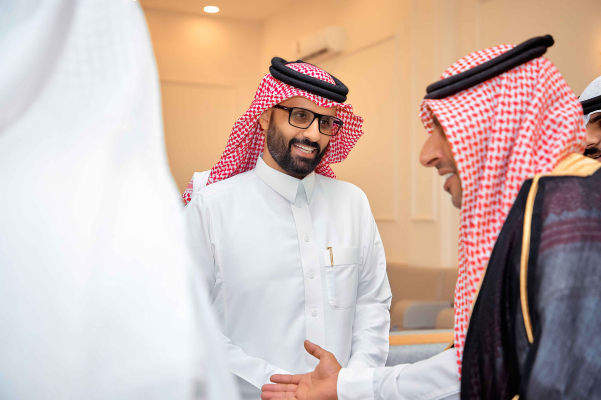 freelancers-BN6-A2440