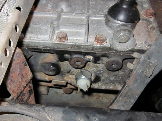 contacteur-marche-arriere a