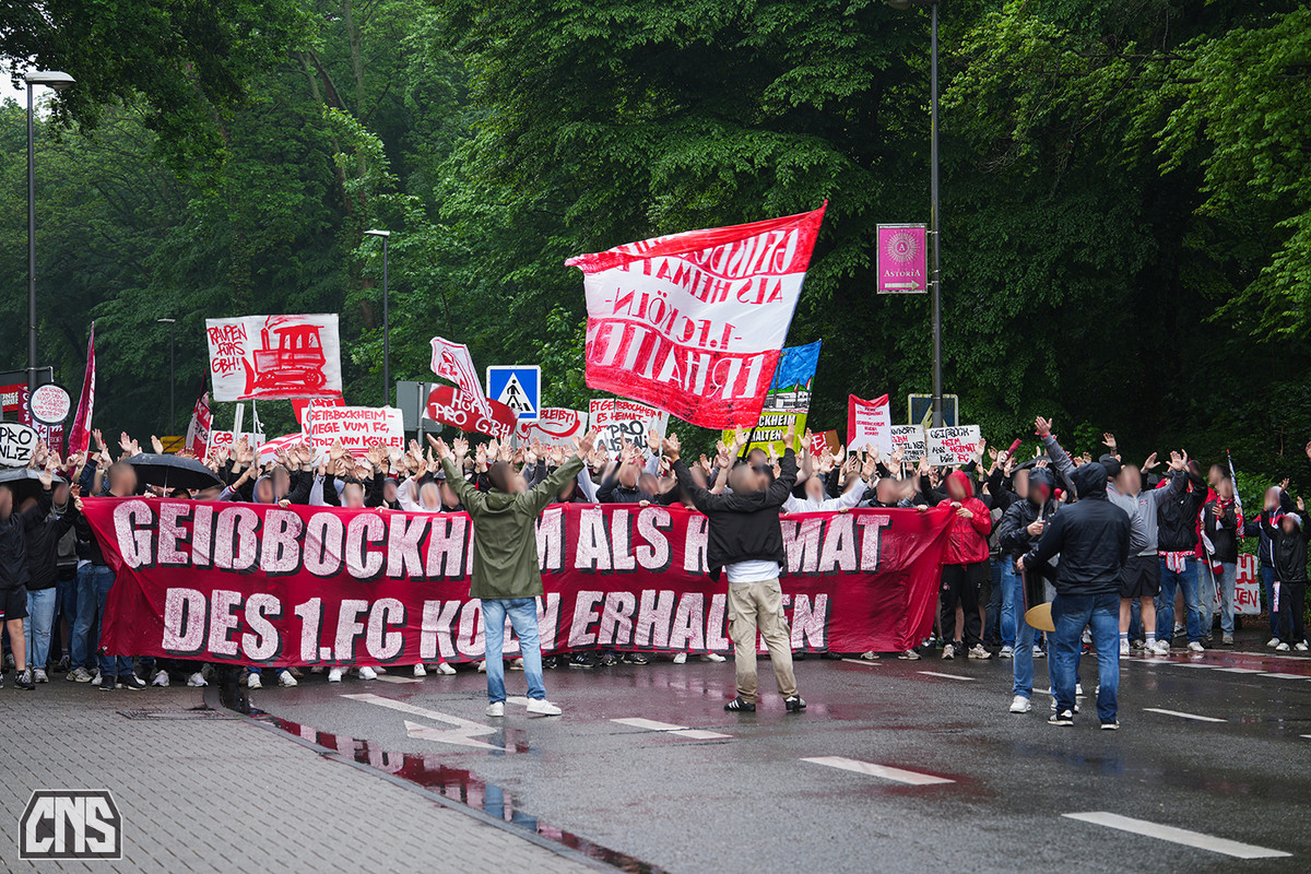 fc_regensburg_2425_001s