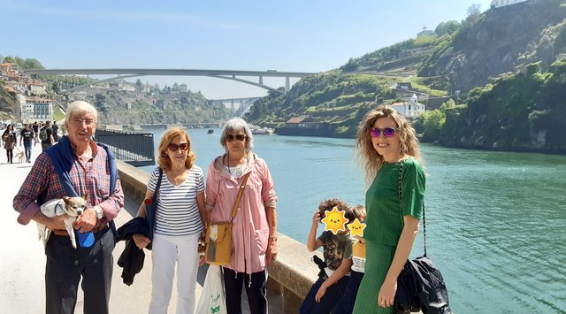 Nos pateamos Oporto: Catedral, Zona Ribeira, Puente Eiffel, etc - Braga, Oporto y Guimarães. Semana Santa 2022 (18)
