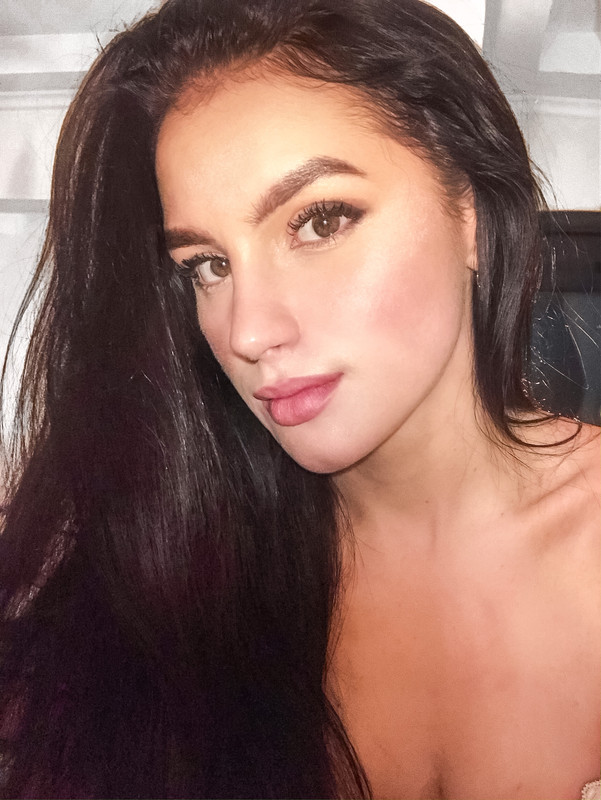 5F9CCC2A-B0F0-43CE-92FE-CAF675D85741