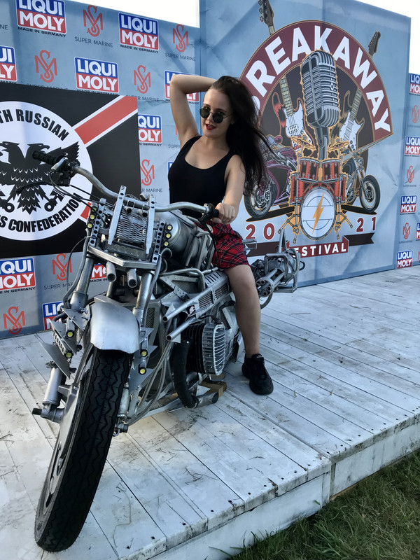 35A145C8-5CC5-4955-8CC8-C2213BC924A0