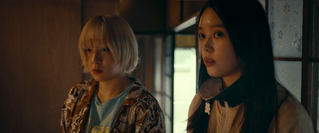 Baby Assassins- Nice Days (2024) (1080p BluRay SAMPA).mkv_snapshot_00.32.58.810