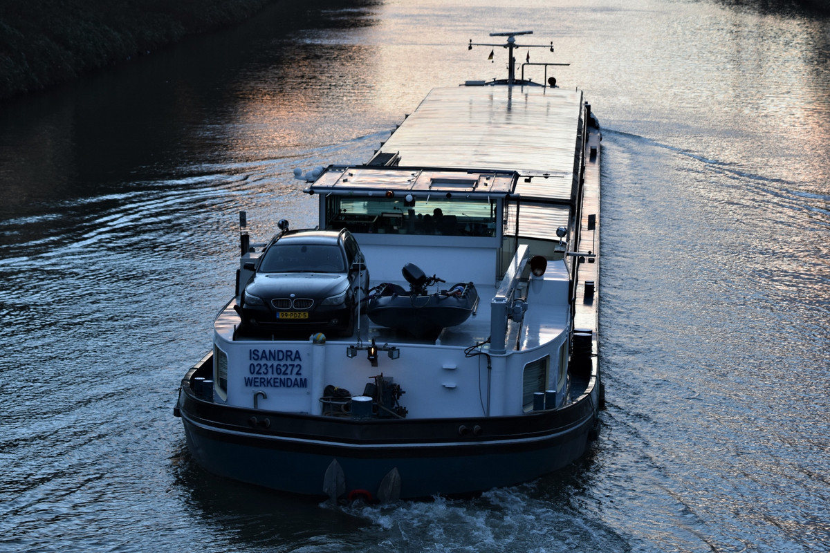 2022.01.20b RHK Isandra 05 (1940x1293)