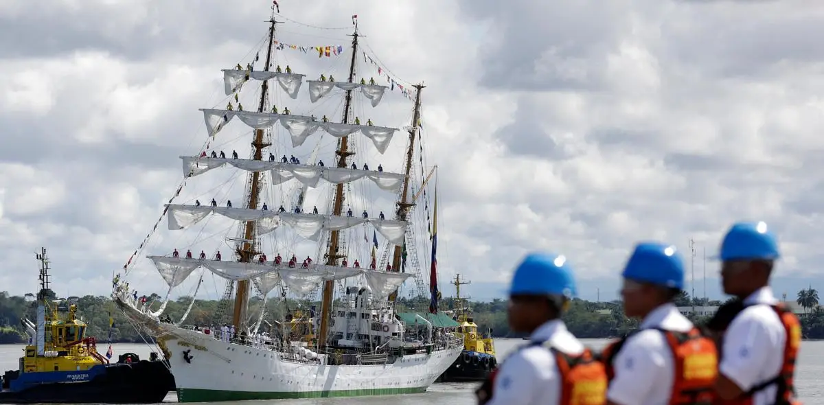 Más de 11.000 personas disfrutaron de la visita del Buque Gloria que atracó en los aproches de Sociedad Portuaria de Buenaventura