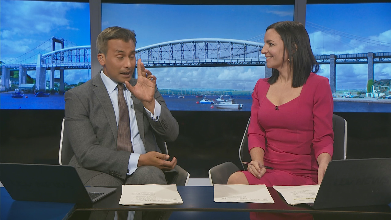 07.26 - 18.00.01 - ITV News West Country. Breaking news and current s....ts_snapshot_19.47.925