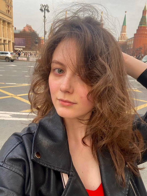 266C5EF7-C8D6-4C27-A3C2-F15349F43129