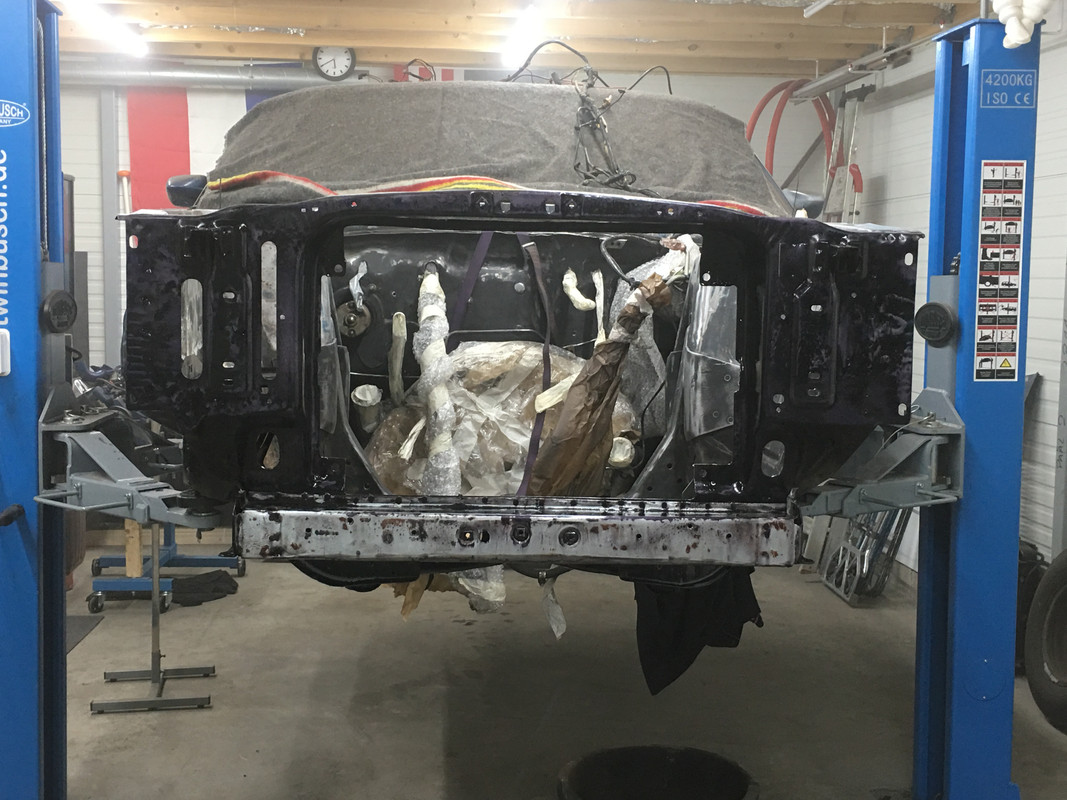 C962DE2F-812A-4F46-B887-02B2DF024F4A