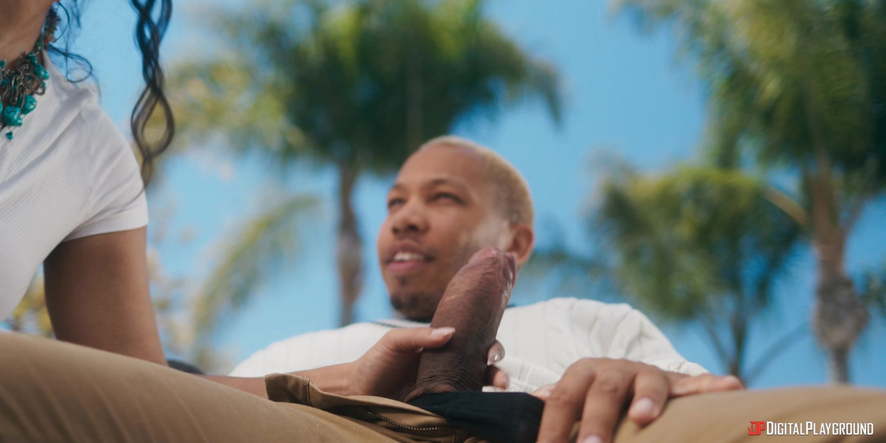 Chanel Camryn Jasmine Sherni Payback's a Bitch Episode 2 - DIGITALPLAYGROUND.mp4.0005