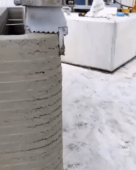 https://i.postimg.cc/xCGq84tX/6.gif