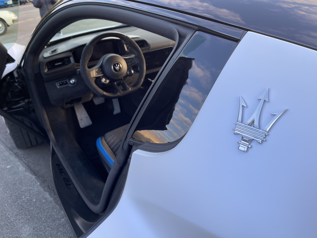 CAB30CD0-FDA8-4A4B-BC8D-BD3FB27476CE