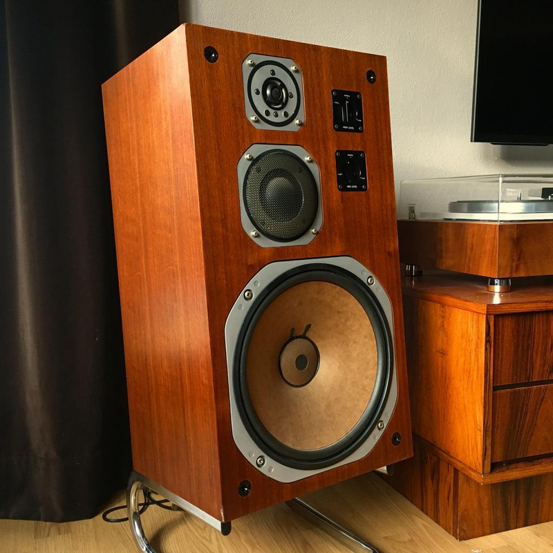 2440FDEA-842C-45EA-85A5-340223E06A56