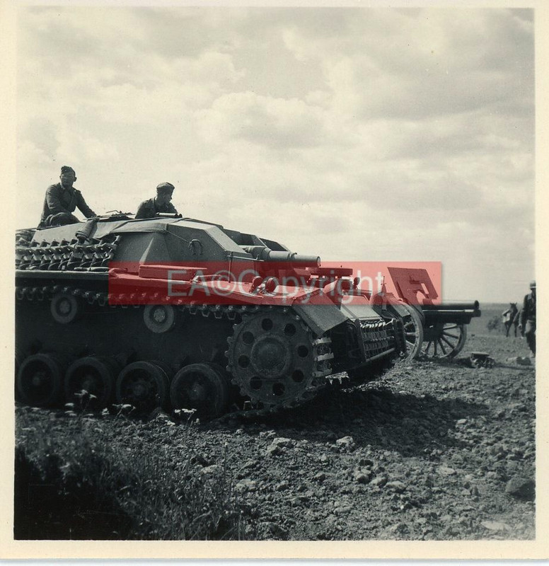 StuG Sturmgeschütz Tank Sturmartillerie Foto1