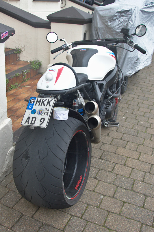Vmax Tour 2019 au TT à l'île de Man R-DSC8310