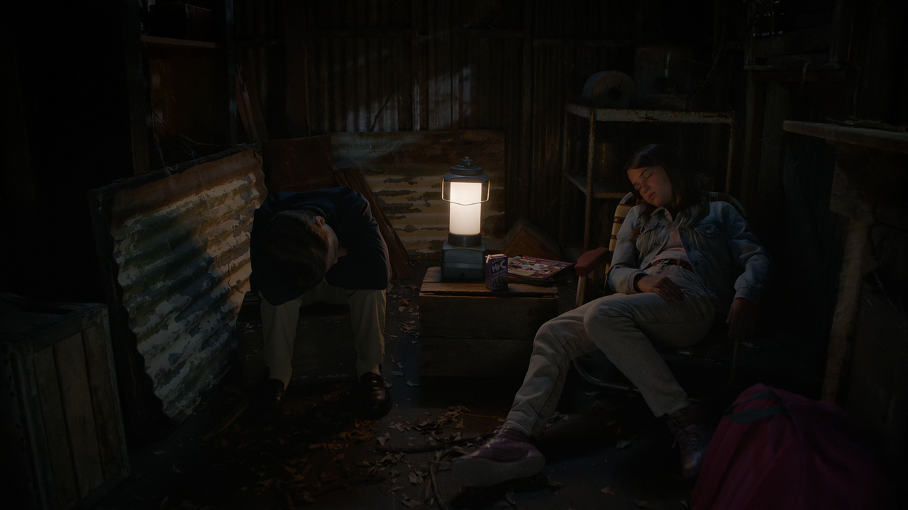 Young.Sheldon.S05E01.One.Bad.Night.and.Chaos.of.Selfish.Desires.1080p.10bit.AMZN.WEB-DL.DDP5.1.HEVC-