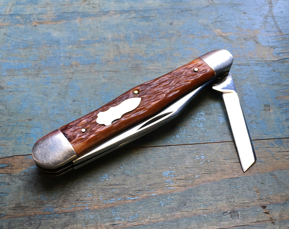 8A81F632-9B87-49DE-88BC-F9C6367C731A