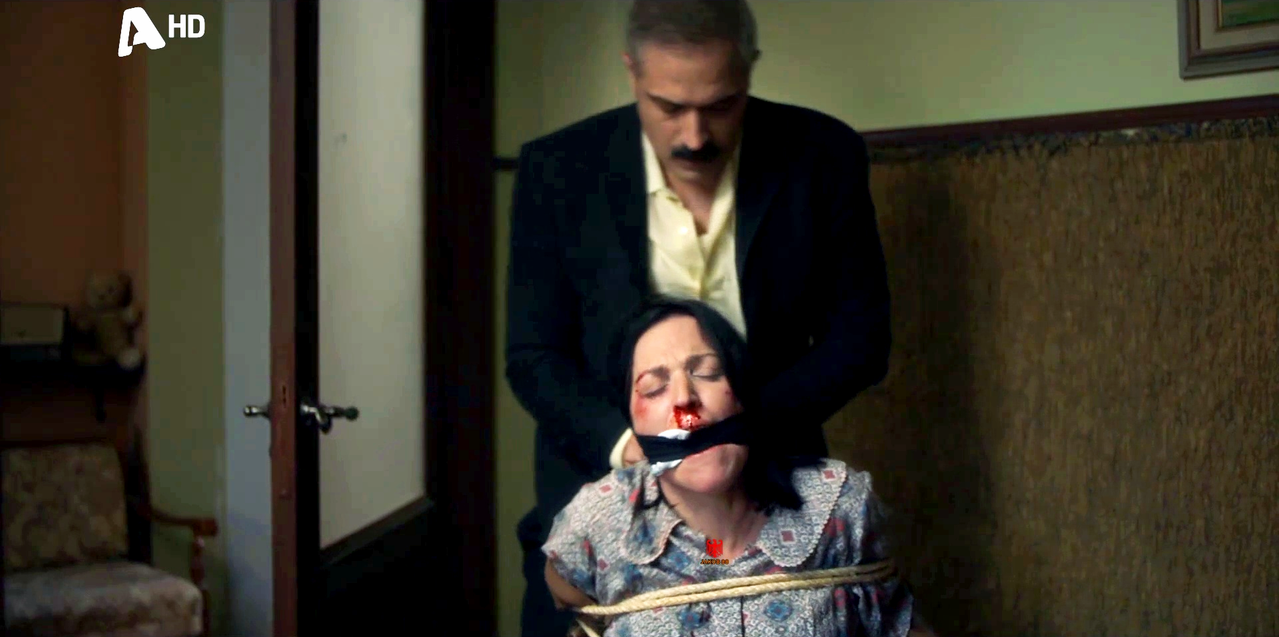 Nefeli Papaderou 5 PORTO LEONE S01EP36 38