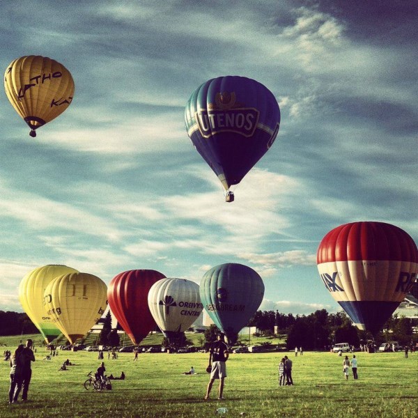 913302_689946494350689_1577344103_n_renamed_3072