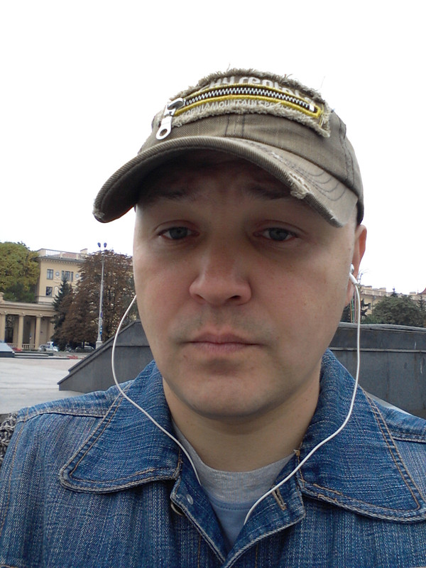 B8DB129F-9525-49FF-9CDC-84DC414D73EE