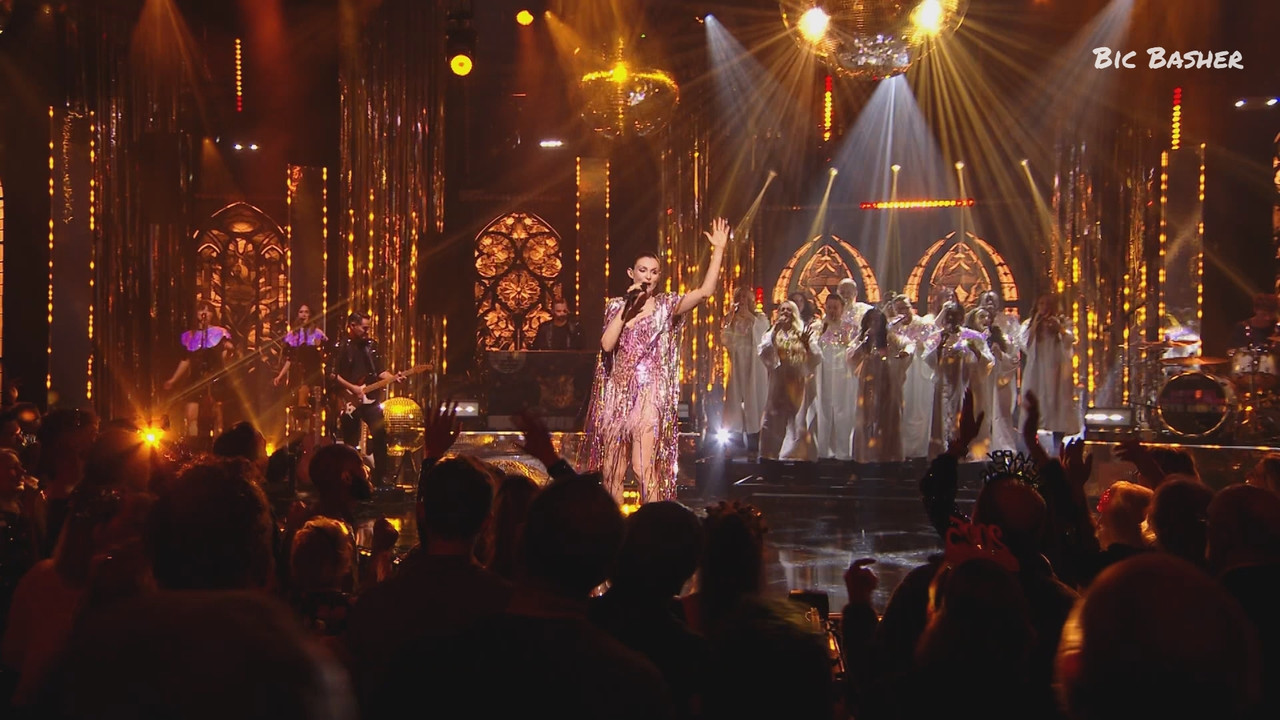Sophie Ellis-Bextors New Years Eve Disco_20250101_00100045.ts_snapshot_31.14.593