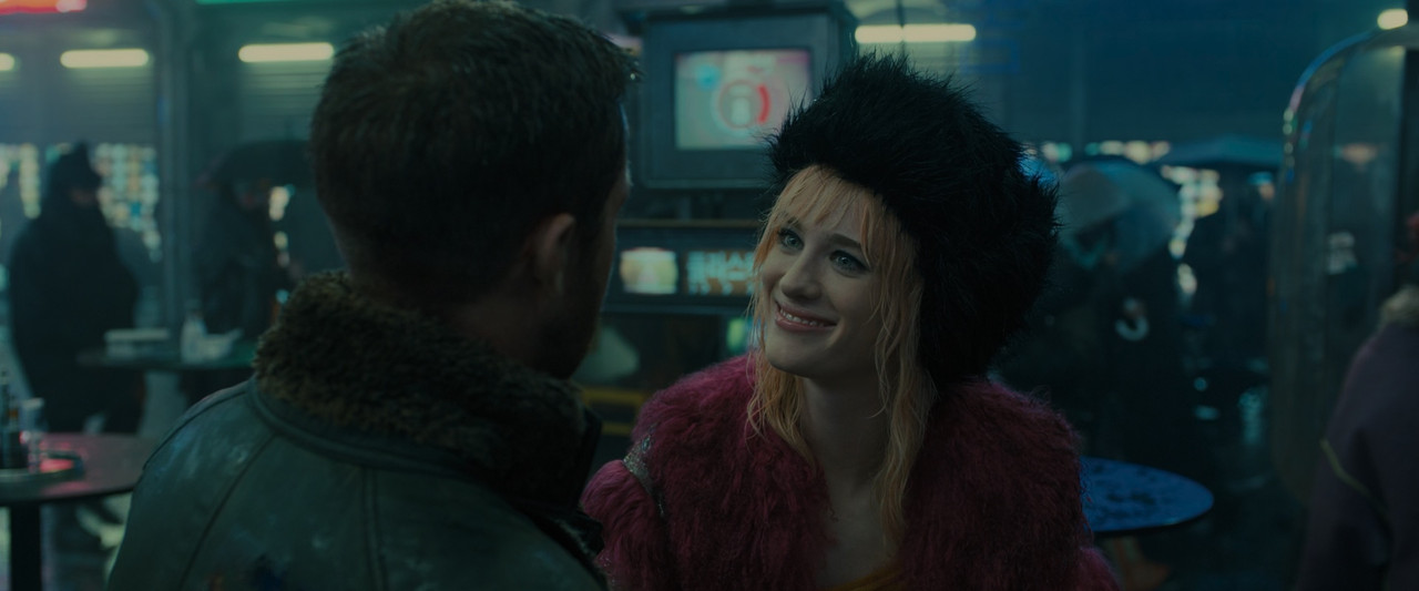 Blade Runner 2049 (2017) V2.mkv_snapshot_00.44.58_[2018.02.03_22