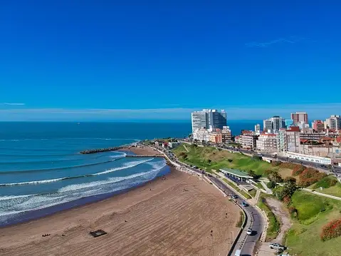 10 Popular Tourist Attractions in Argentina