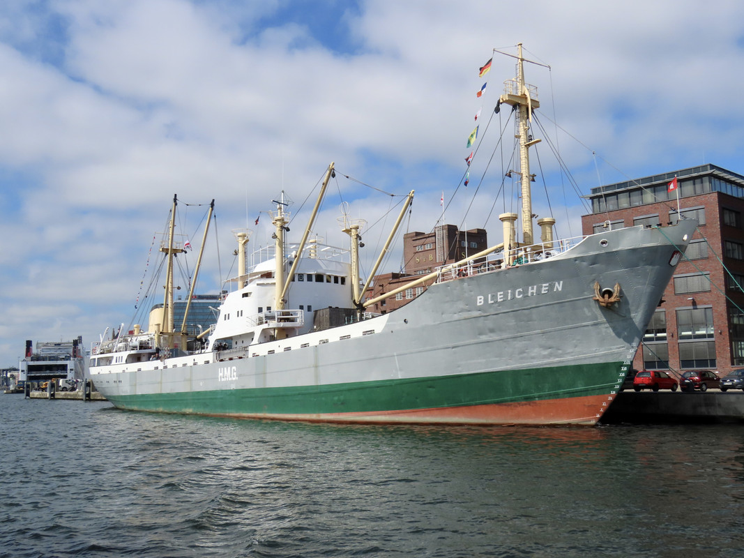 DB014A2B-068C-4E82-A5D0-50270B625F34