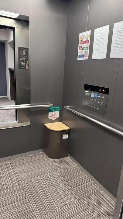 emergency-toilets