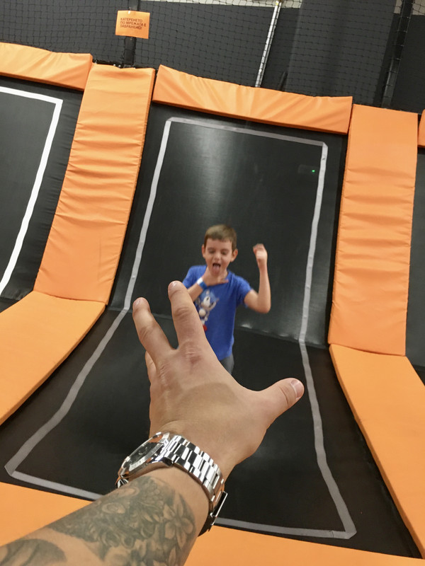 1099E98B-DB2C-433D-87DB-815C4AF795DF