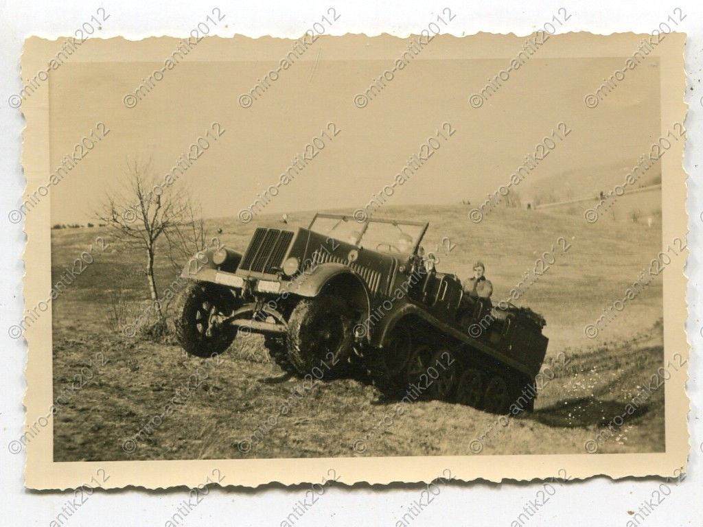 Foto, Wehrmacht, Halbkette, Sdkfz im Gelände, Na