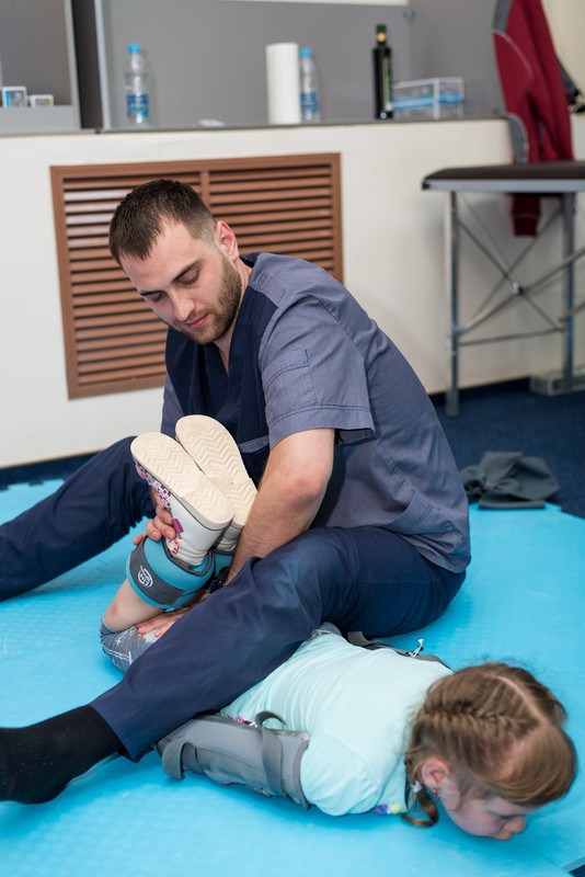 050C171C-7A74-4060-9004-2020B7AD3204