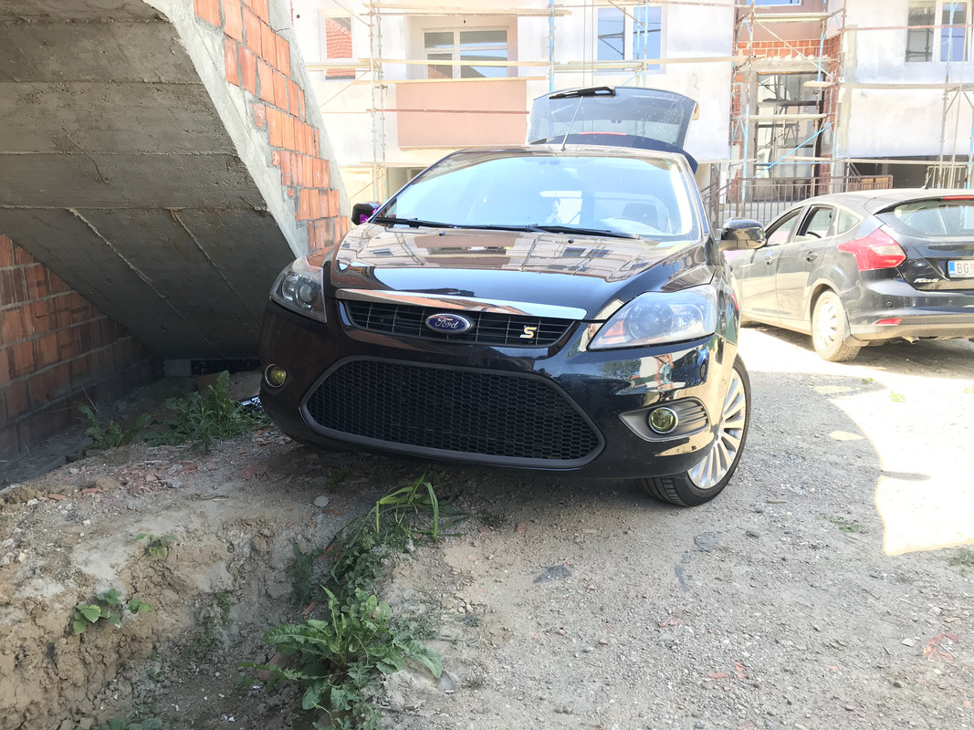 0D3BD678-E3A5-49BC-95C1-F00171F432D0