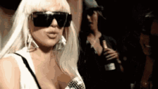 7f4b26c6f3a9bd11.gif