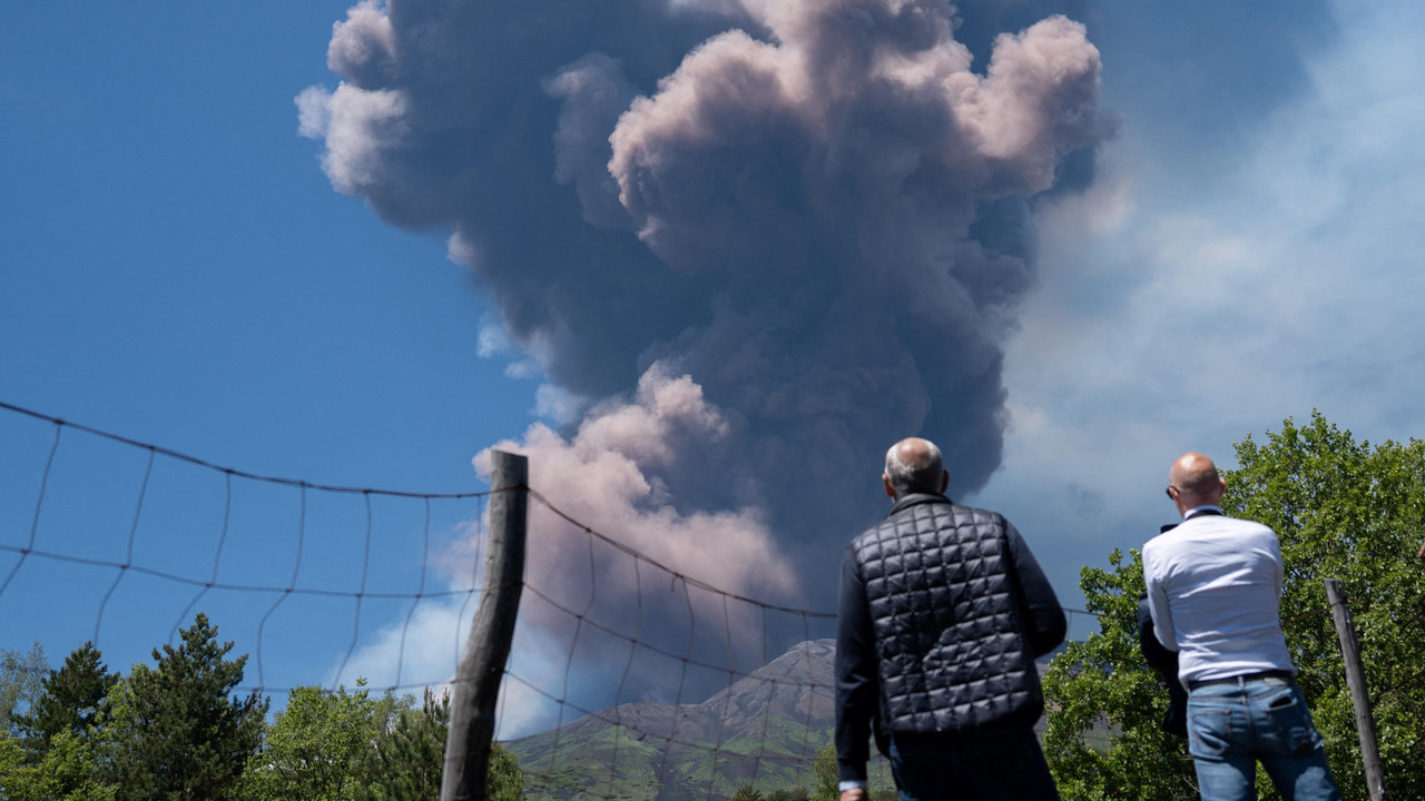 Overview of the Eruption