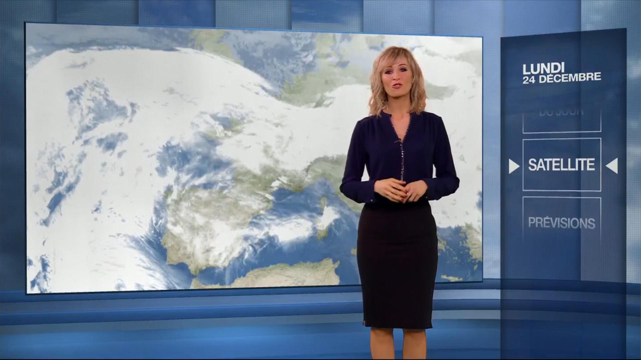 Stéphanie Duval 241218.mp4_snapshot_00.03_[2018.12.24_23.17.12]