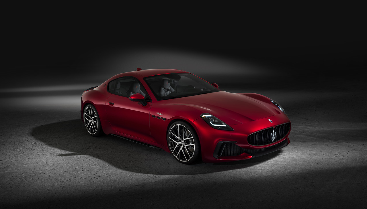 20097-MaseratiGranTurismoTrofeo