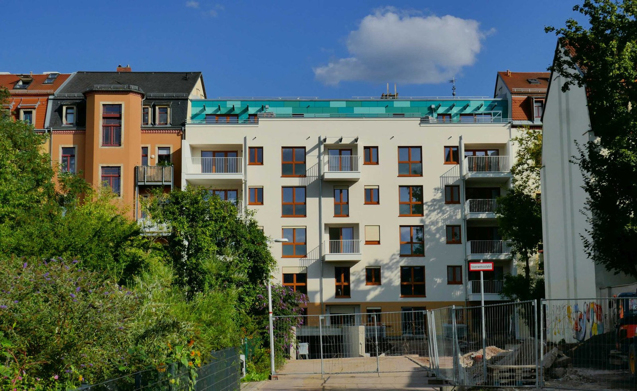 Bild: https://i.postimg.cc/xCZFyX6y/P1290978.jpg