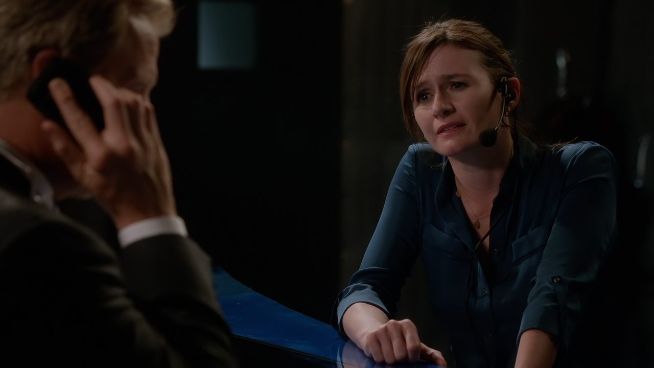 The.Newsroom.S02E05.News.Night.with.Will.McAvoy.1080p.10bit.BluRay.AAC5.1.HEVC-Vyndros.mkv_snapshot_