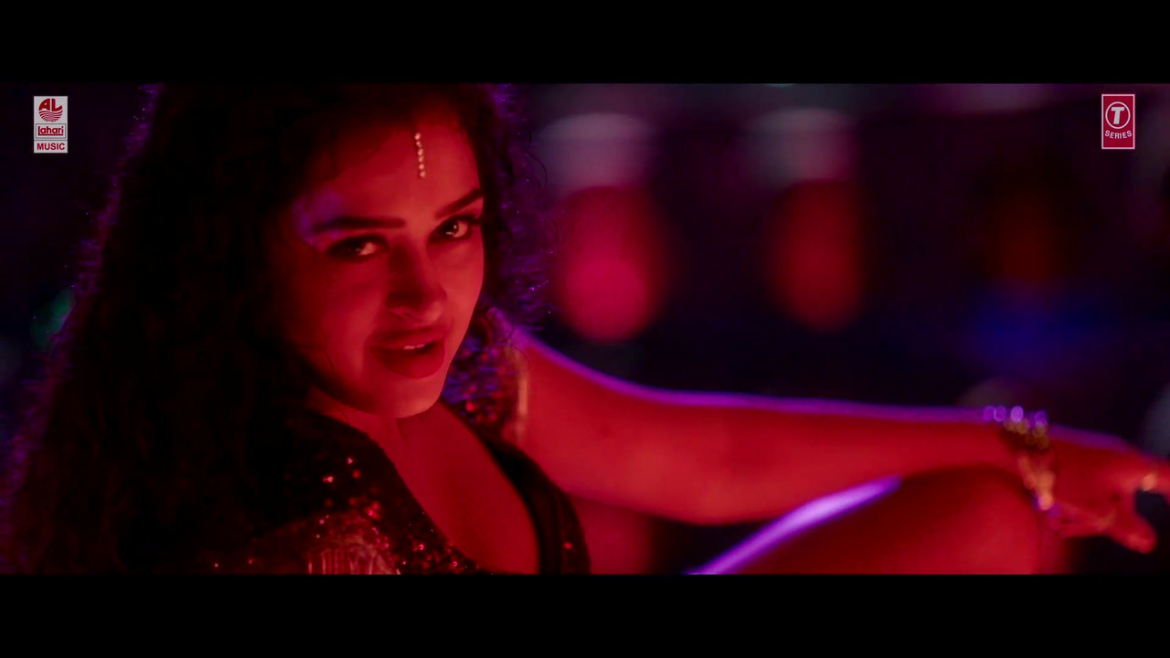 a (8)