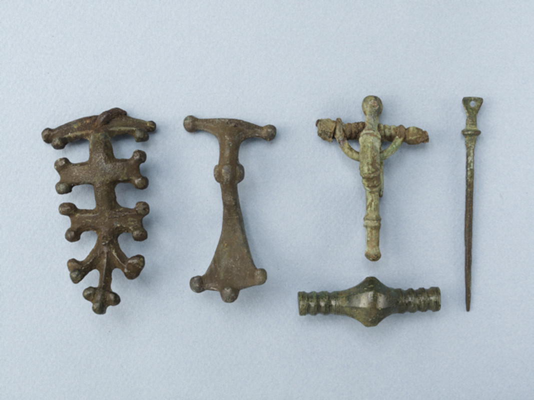 190672A8B205DA1F4A81A03055063BC5