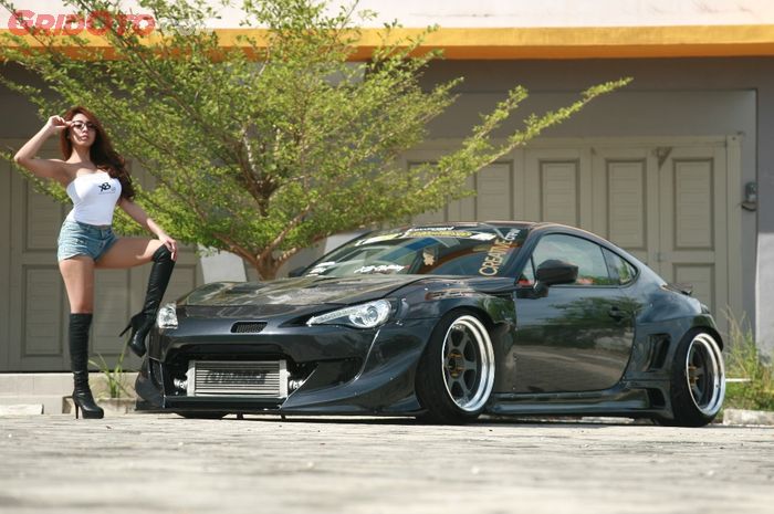 000Indonesia1943813401