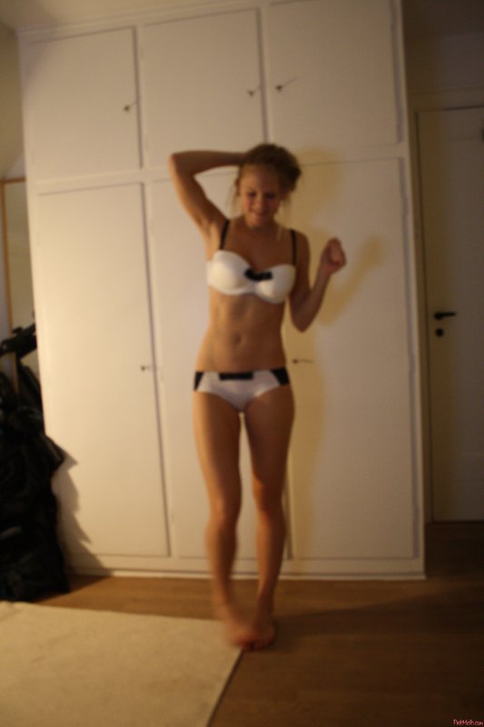 Emma-54