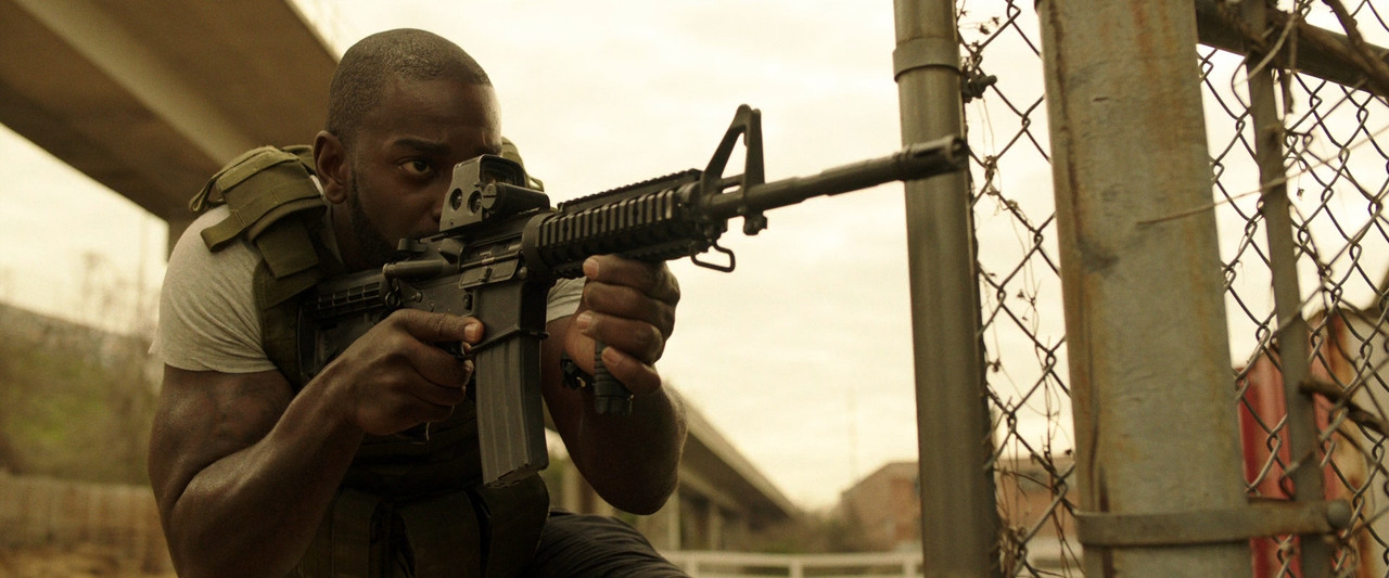 (Thuyết Minh - Vietsub) Den of Thieves 2018 ViE Unrated 1080p BluRay DTS x264.mkv_snapshot_02.07.52.