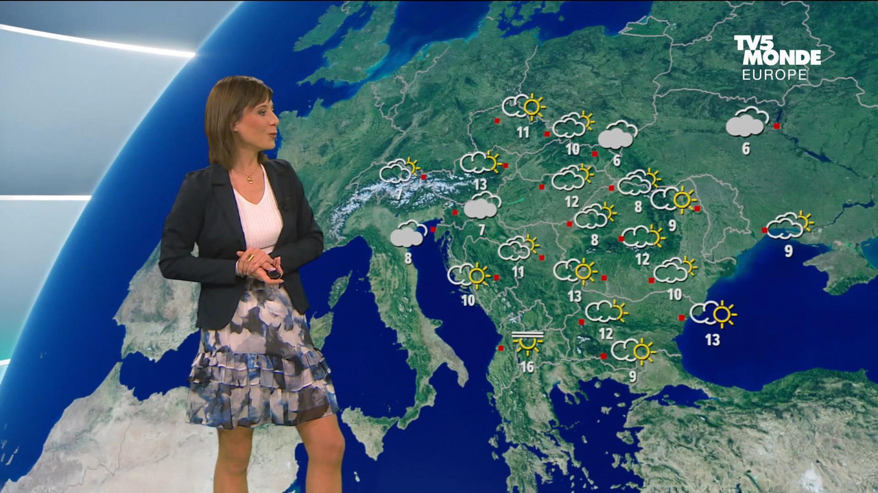 01.02 - 17.25.00 - Météo TV5 FBS. Le bulletin météorologique internat....ts_snapshot_09.44_[2022.01.