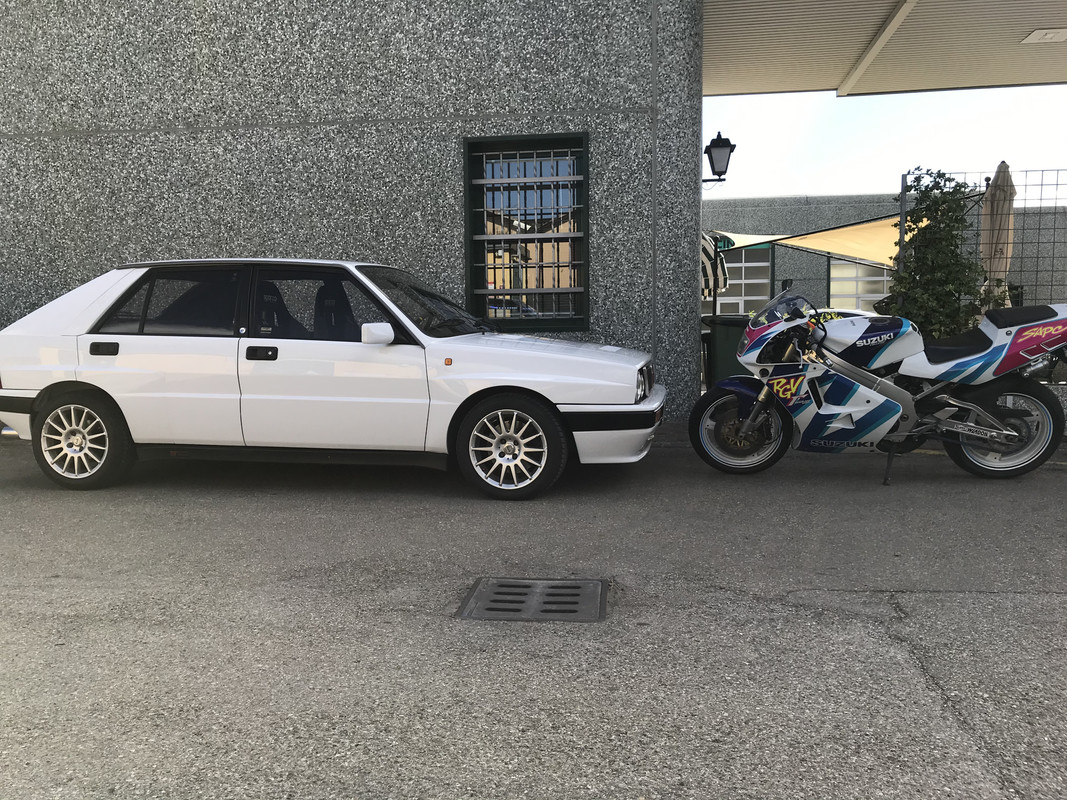 DE300D52-AC4A-4063-B16A-7CD4F31D9A84