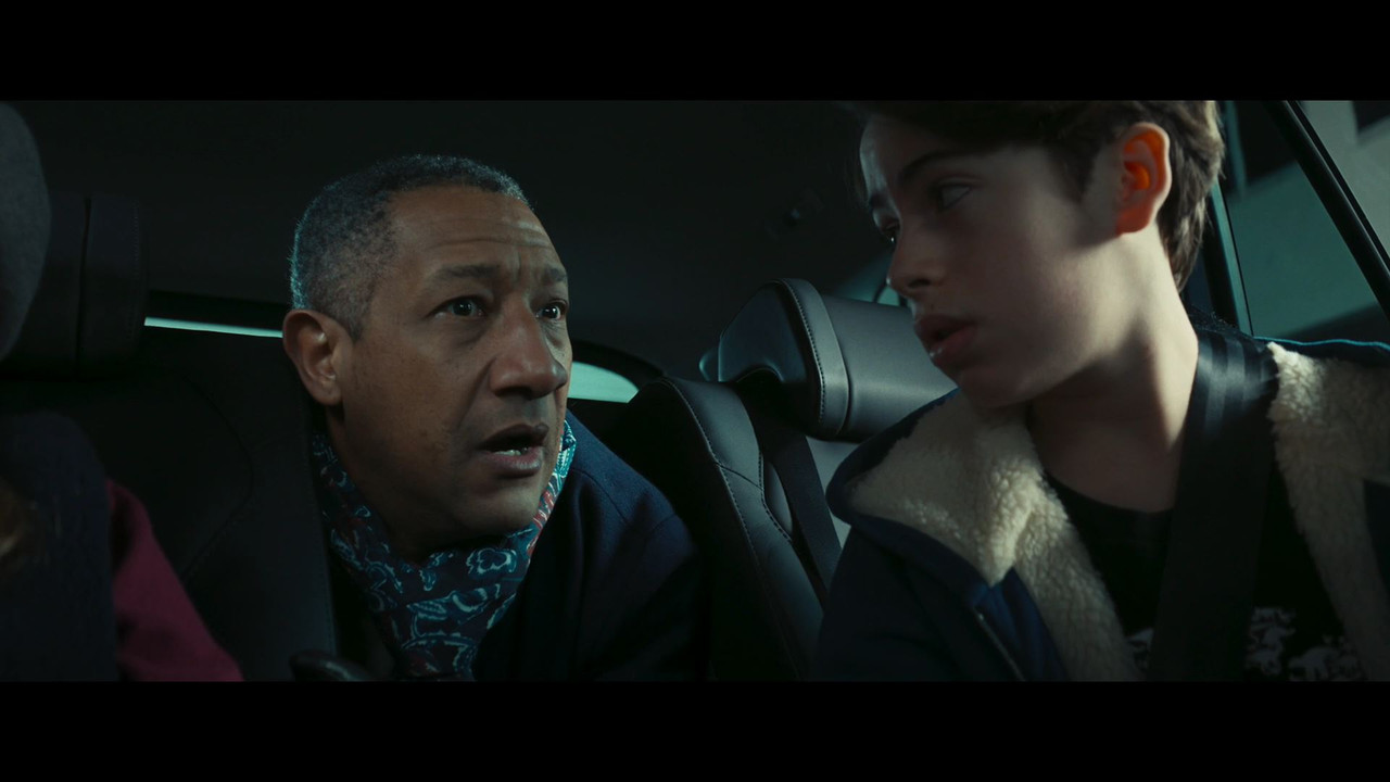 Blast (2021)_00_30_53_00_123