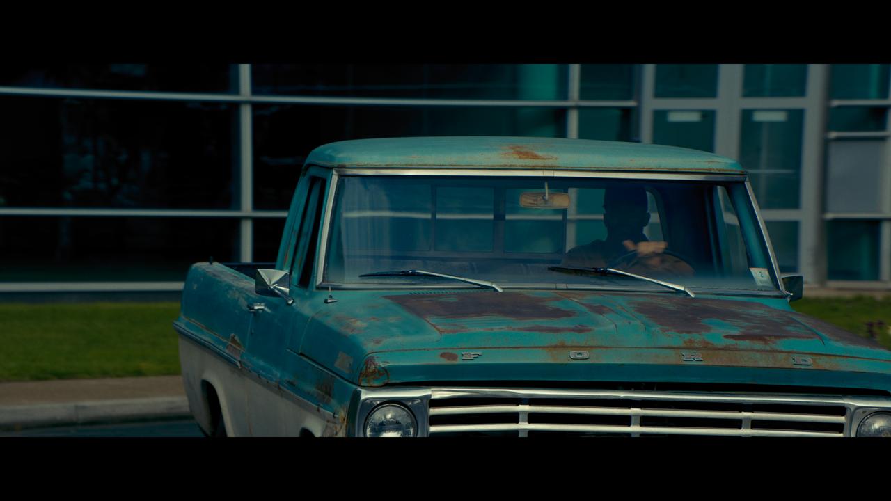 mpv-shot_The.Beekeeper.2024.2160p.UHD.NL.BDREMUX.HDR.DV.HEVC.Atmos-Нечипорук_00_24_27_0005