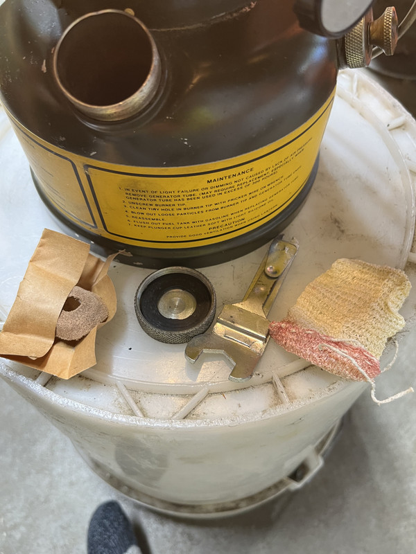 E33A9634-CE95-4B5B-9FBD-9E30DE0E8A58