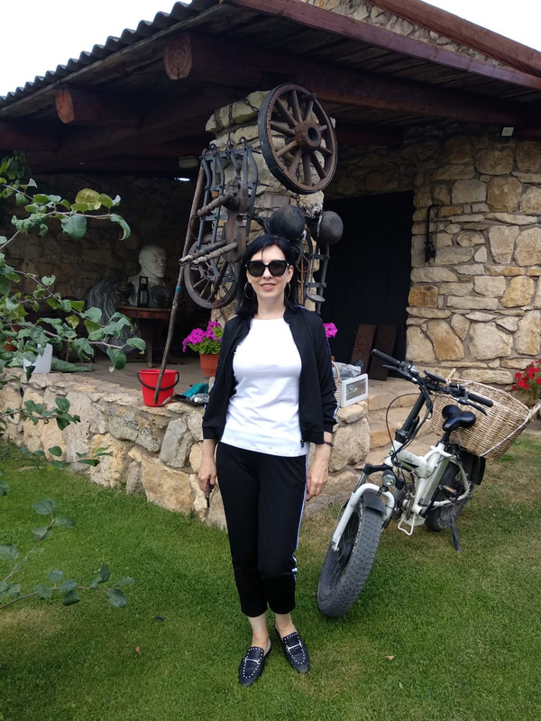 4578AFDB-C858-479A-B635-22EE7912FFB1