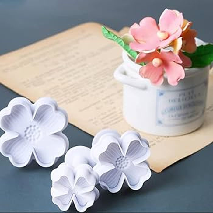 molde expulsor flor trebol para decorar pastel fondant